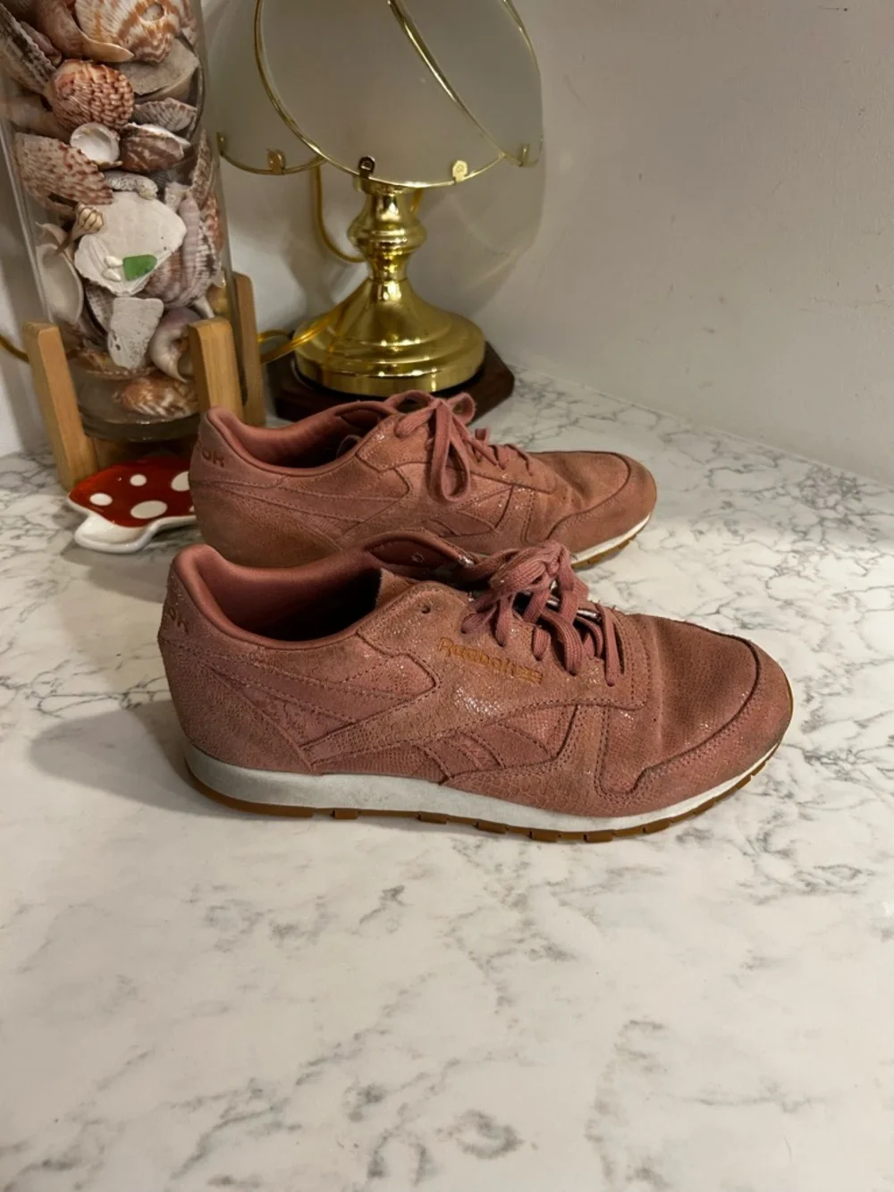Reebok Classics Leather Clean Exotics Sandy Rose Women's Size‎ 8.5